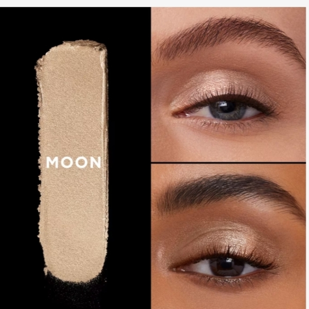 Hourglass Voyeur Eyeshadow Stick -